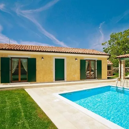 Countryside Romina With Private Heated Pool *