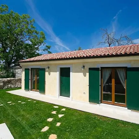 Countryside Romina With Private Heated Pool Villa