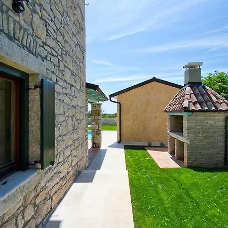 Villa Countryside Romina With Private Heated Pool Radetići
