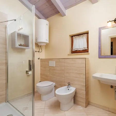 Βίλα Countryside Romina With Private Heated Pool Radetići