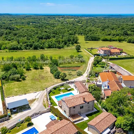 Countryside Romina With Private Heated Pool