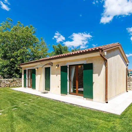 Countryside Romina With Private Heated Pool Villa Radetići