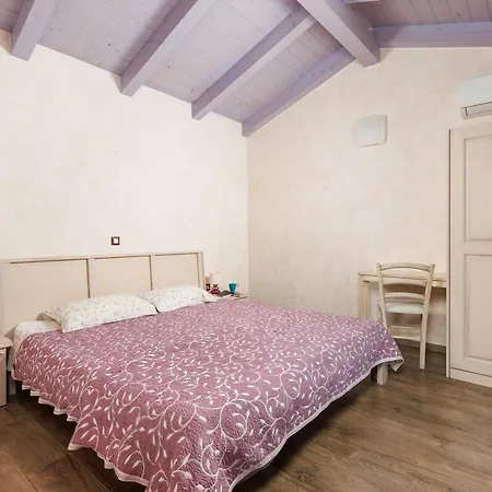 Βίλα Countryside Romina With Private Heated Pool Radetići